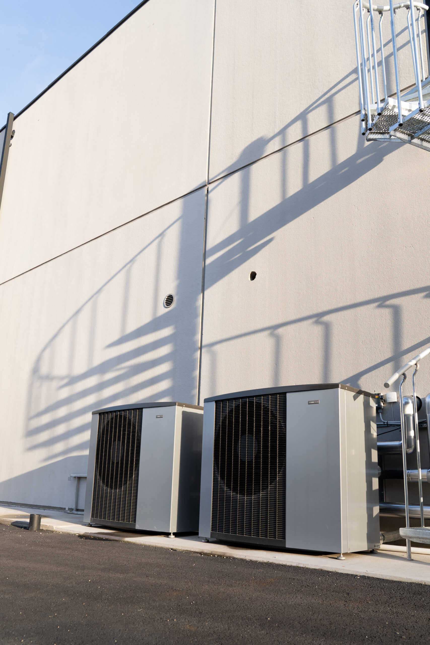 LUFT/VATTEN VÄRMEPUMP